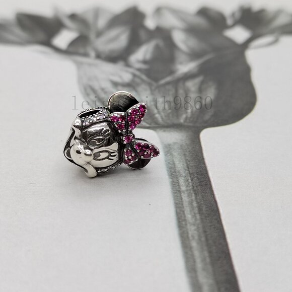 Pandora Minnie Mouse Pink Pavé Bow Clip Charm - Picture 7 of 7